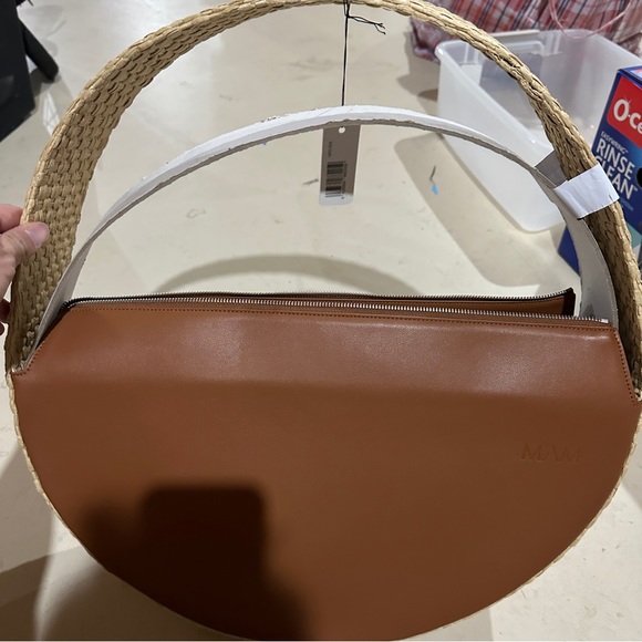 MAM RAFFIA ROUND LARGE BAG NWT - Picture 5 of 8